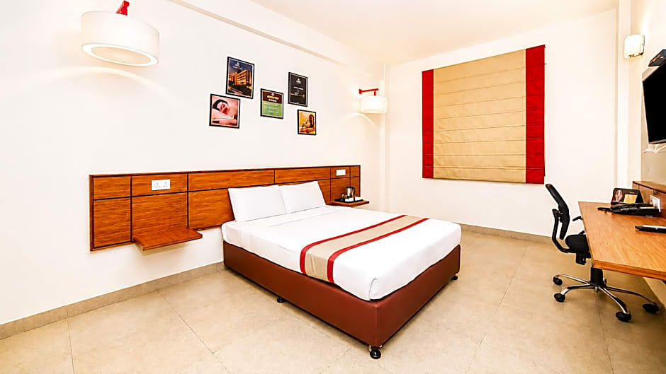 Max Hotels Jabalpur