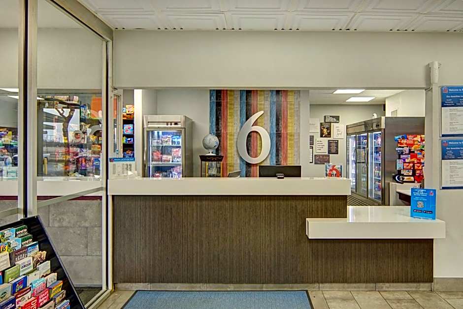 Motel 6 Mesquite, TX Town East