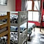 Mile Crunchers Backpackers & Hostelling