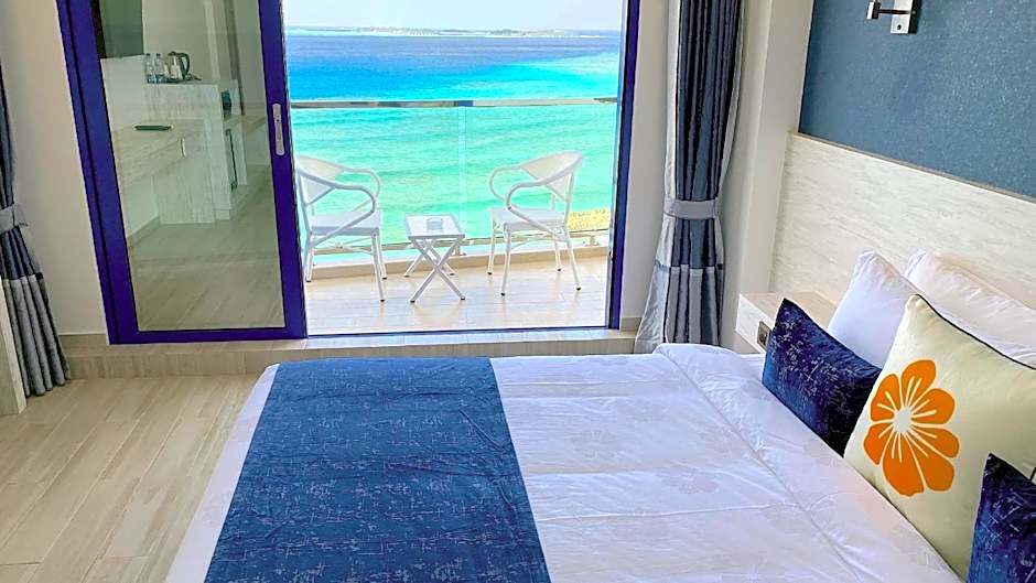 Kaani Palm Beach at Maafushi