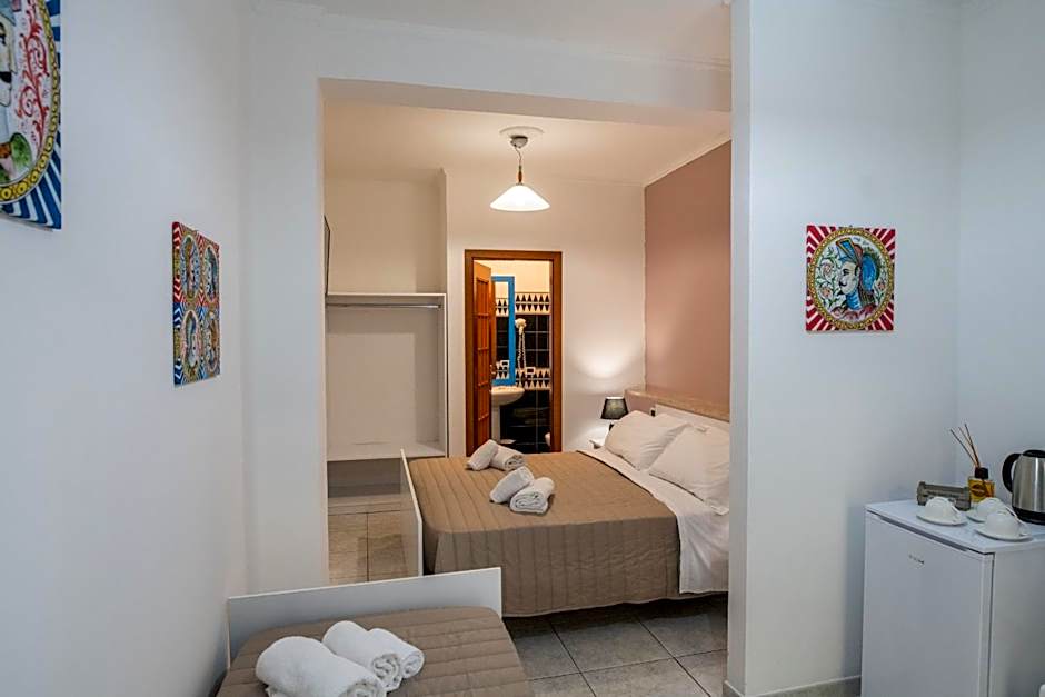 Ada Hotel