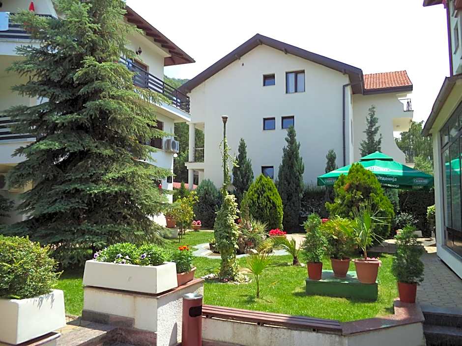 Hotel Dva Bisera