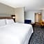 Holiday Inn Express & Suites Milwaukee NW - Park Place By IHG