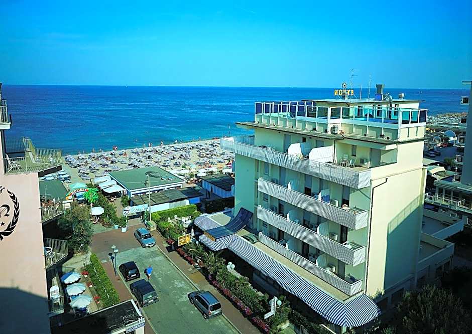 Hotel Byron