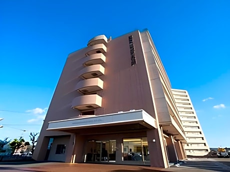 Omura Station Hotel