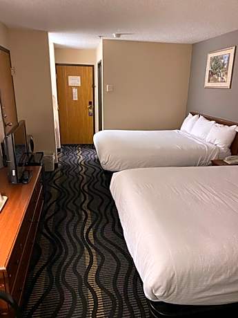 2 Queen Beds Non-Smoking