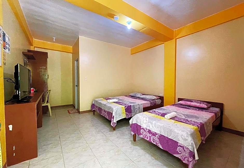 White Beach Hotel Puerto Galera powered by Cocotel