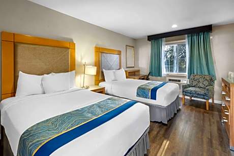 Standard Room with Two Double Beds