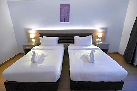 Twin Room with Balcony