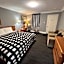 Tulip Motel