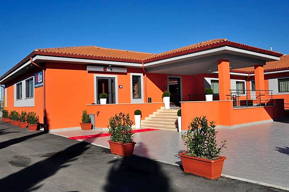 Hotel 325 Tor Vergata