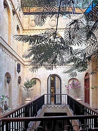 Gamaleya Boutique Hotel