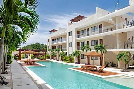 Apartment and Penthouse Blue Luxury Kukulkan Tulum