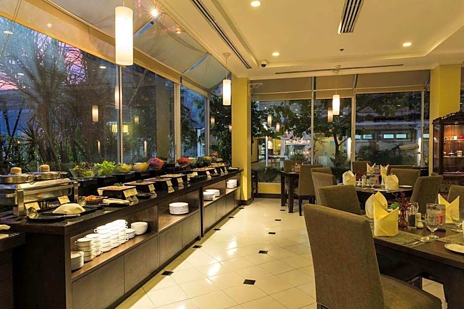 Classic Kameo Hotel and Serviced Apartments Sriracha