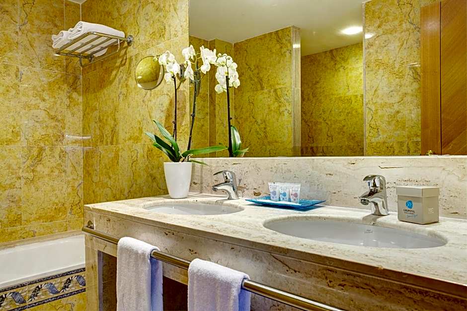 Grupotel Natura Playa