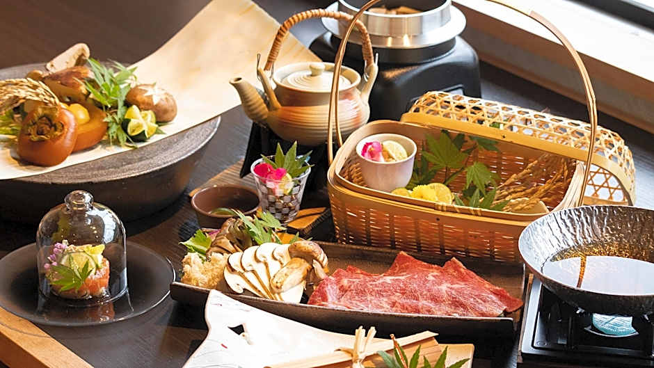 Uematsuya Ryokan Hotel