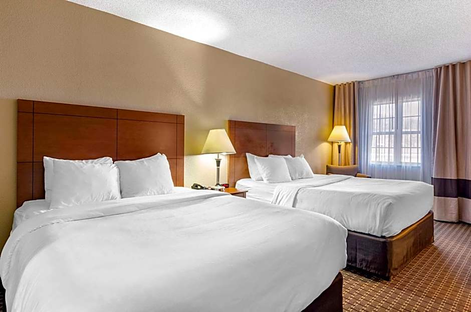 Comfort Inn & Suites Raphine - Lexington near I-81 and I-64