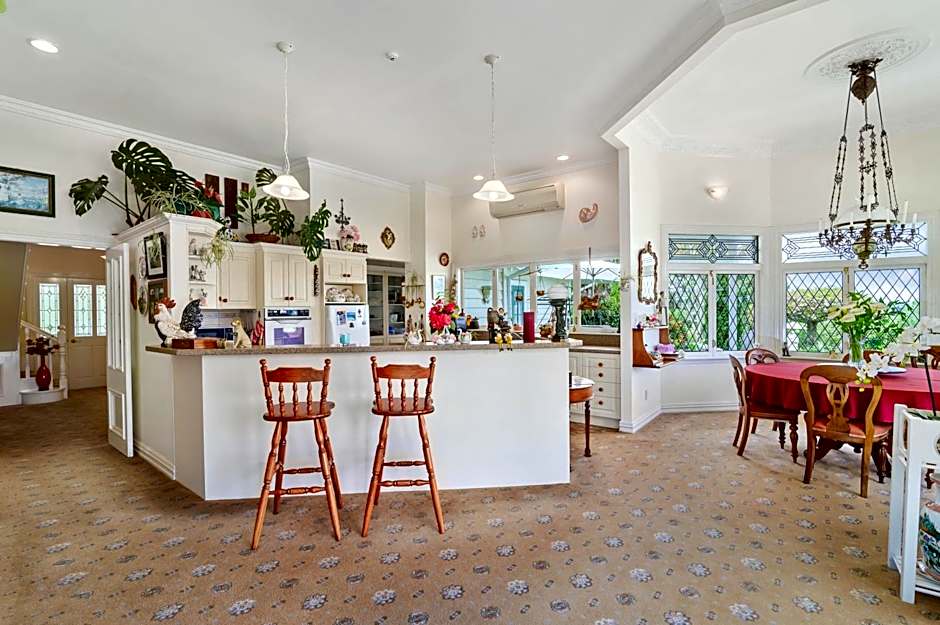 Country Villa Estate