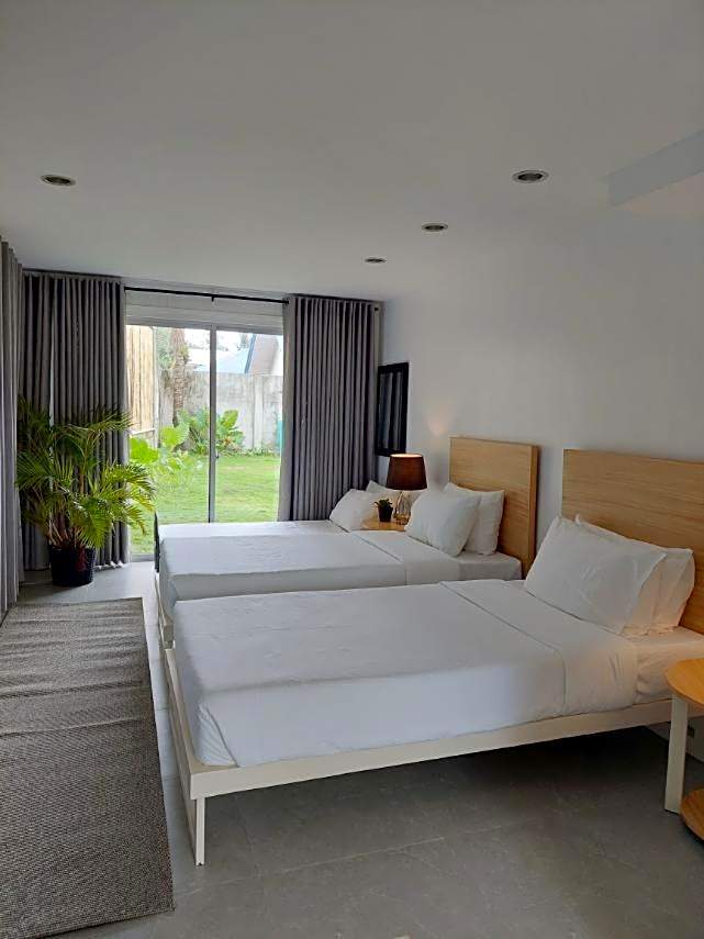 Sea Green Boutique Rooms