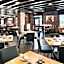 Cobblestone Hotel & Suites - Neenah