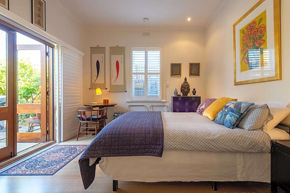 At Eleven - La Petite Maison