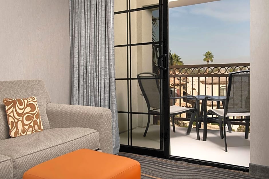 Embassy Suites By Hilton Hotel La Quinta, Ca