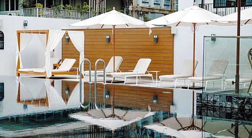 Floral Court Hotel & Residence Sukhumvit 13