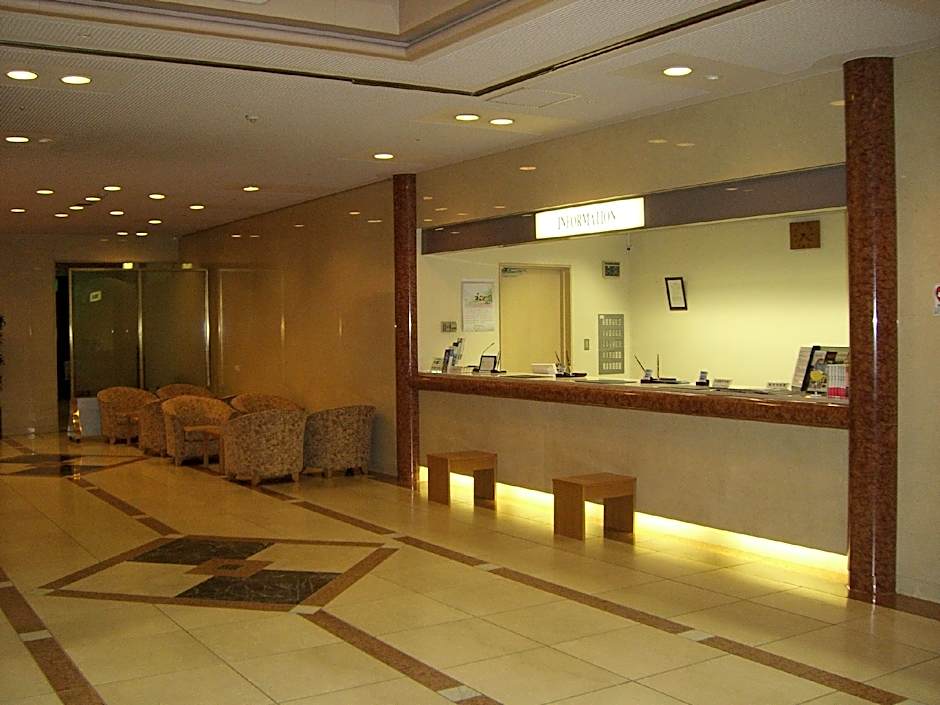 Route Inn Grantia Komatsu-Airport