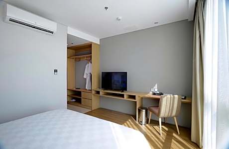 Studio Splendid King