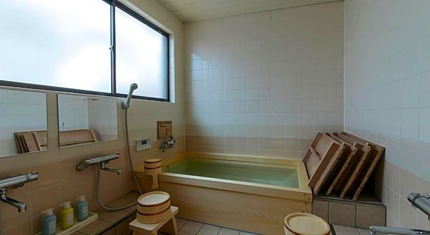 National important Cultural Ryokan TOSHIHARU