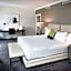 The Logan Philadelphia, Curio Collection by Hilton