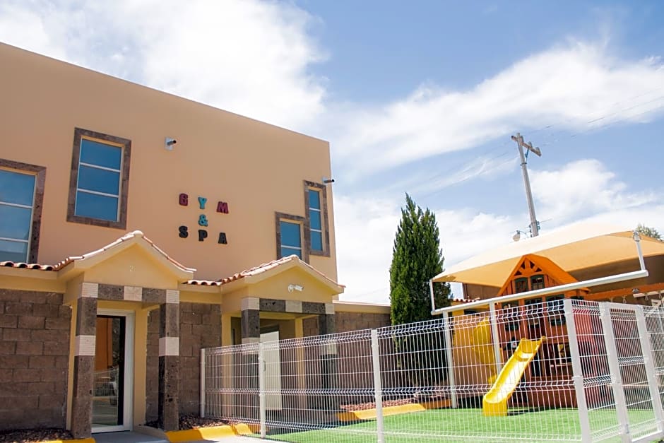 Copper Canyon Boutique Hotel