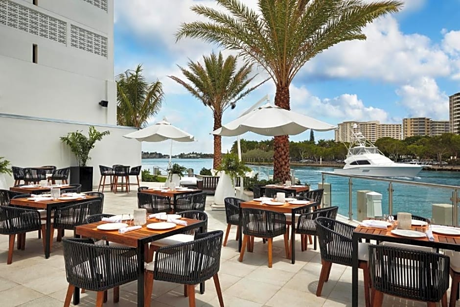 The Waterstone Resort & Marina Boca Raton, Curio Collection by Hilton