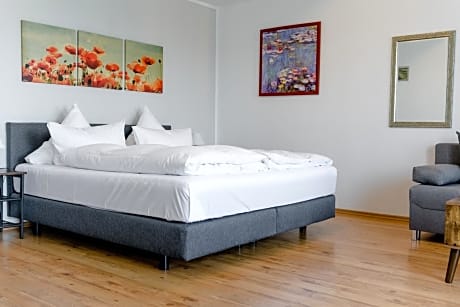 Large Double Room