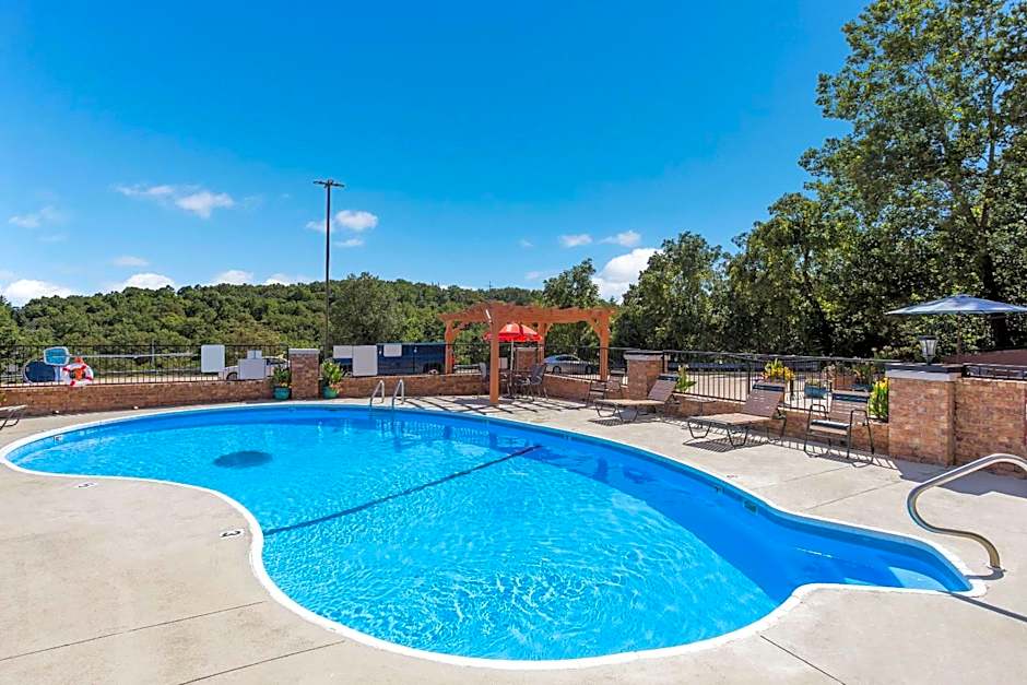Rodeway Inn Branson, Brick House