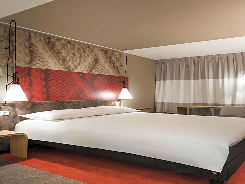 Ibis Gent Centrum St Baafs Kathedraal