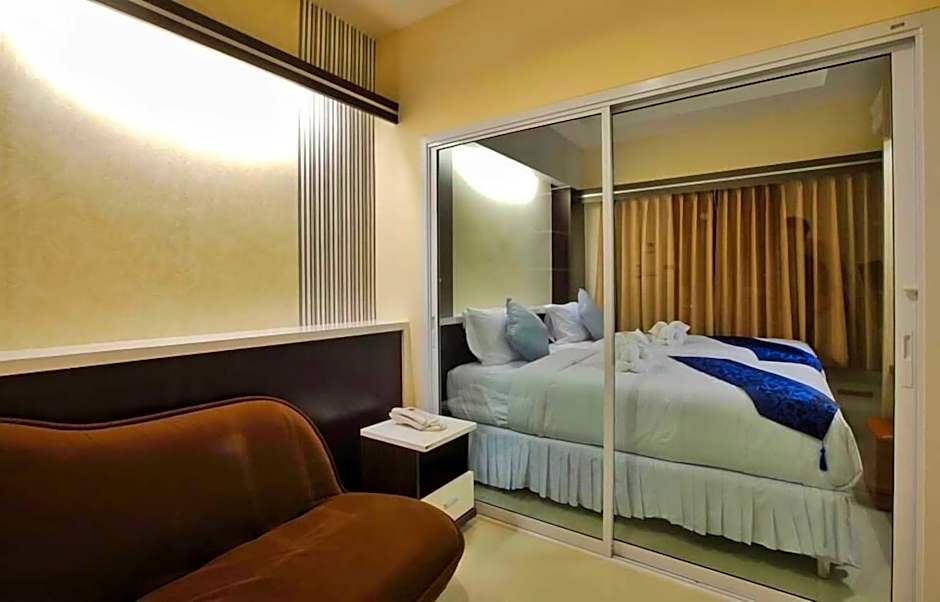 Excella Hotel