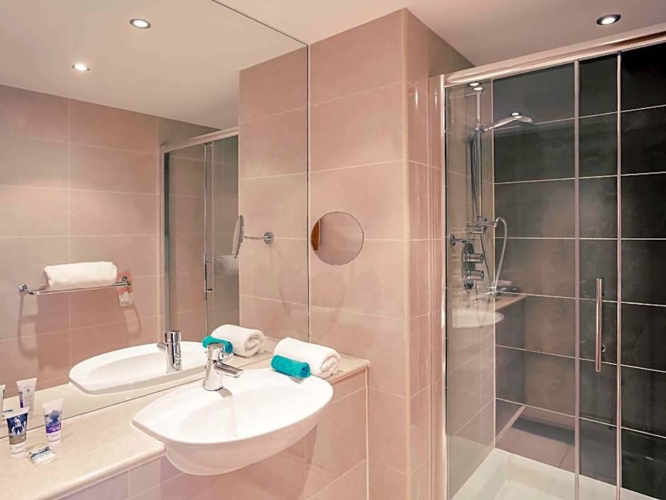 Mercure Bristol Holland House