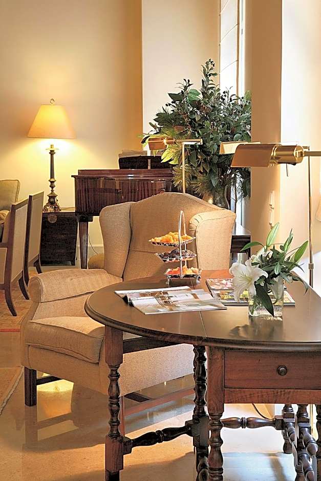 The Captain's House Boutique Hotel