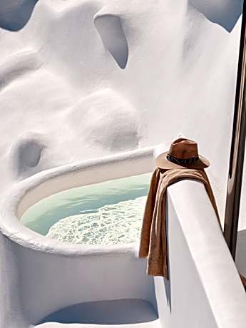 Honeymoon Suite with outdoor Hot Tub