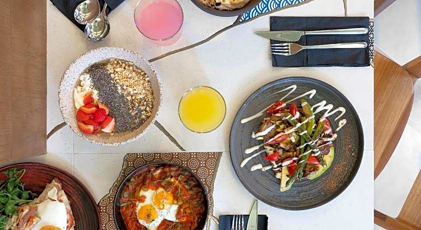 Praxitelous Luxury suites