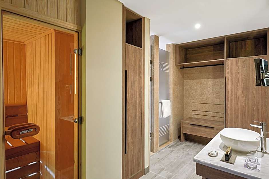 Hyatt Regency Cairo West