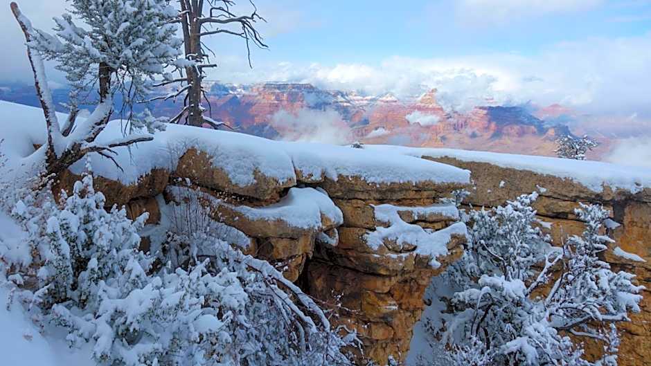 Grand Canyon Plaza Hotel