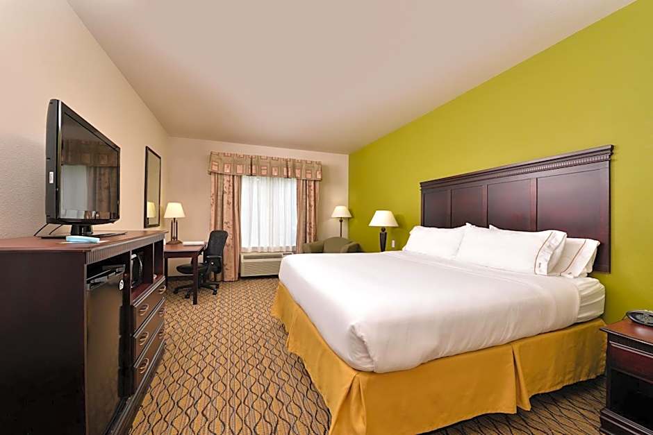 Holiday Inn Express Hotel & Suites Sherman Highway 75 By IHG