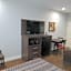 Grand Villa Inn & Suites Westchase