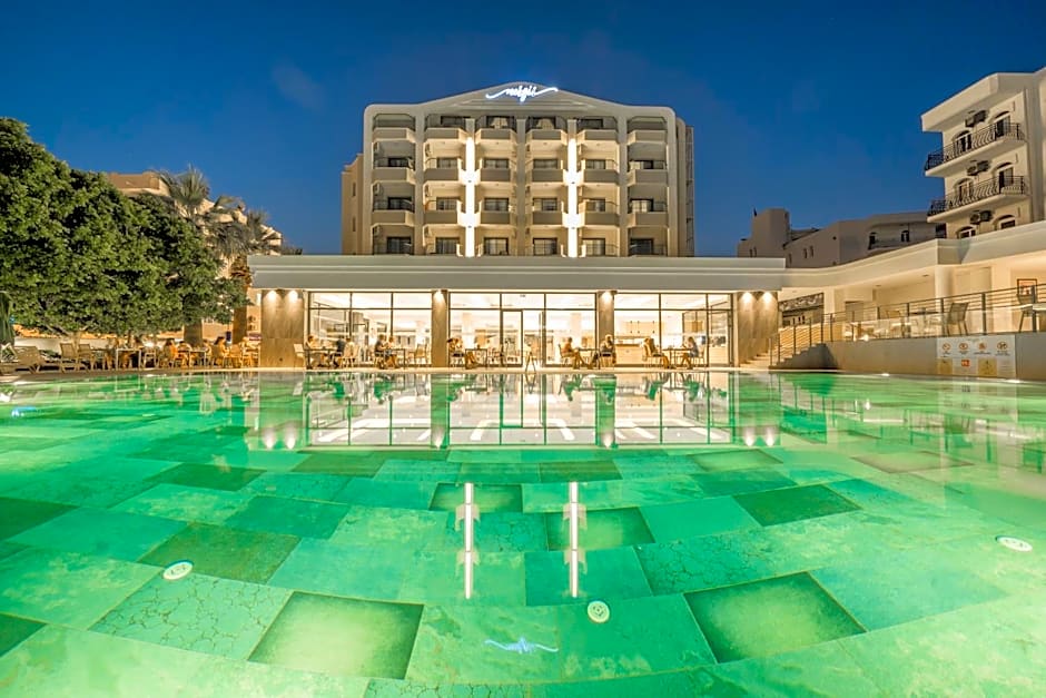 Premier Nergis Beach & SPA