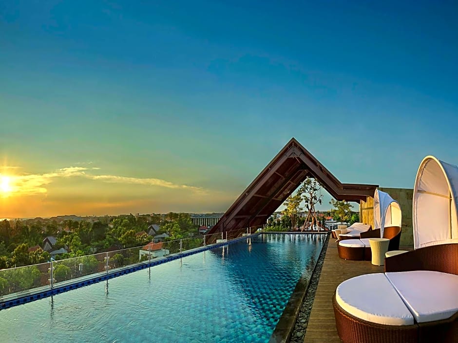 Ibis Bali Legian Street