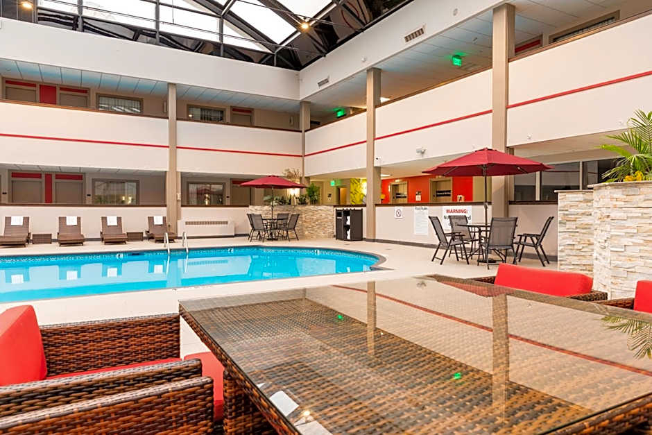 Holiday Inn Brookfield - Milwaukee By IHG
