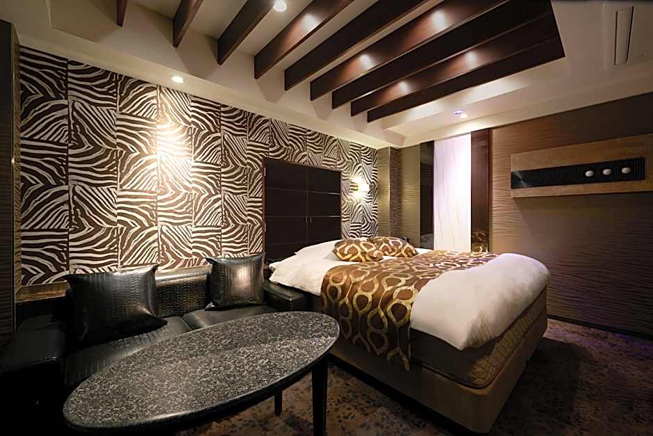 HOTEL EXE (Adult Only)