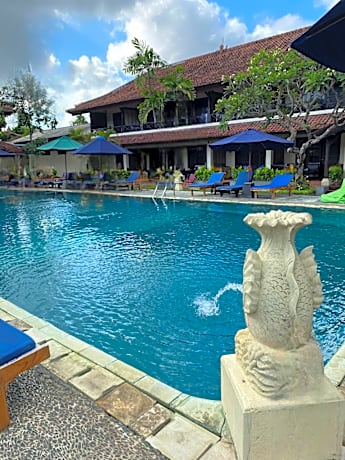 Legian Paradiso Hotel